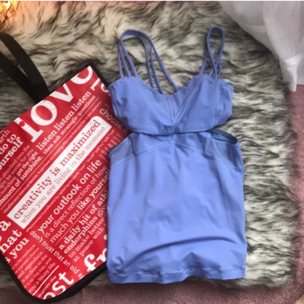 Lululemon tank